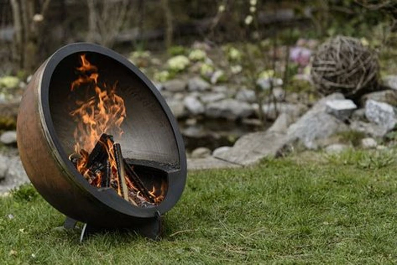 مزایا و معایب میز آتشدان هیزمی چیست؟ 4 مزایا و معایب میز آتشدان هیزمی