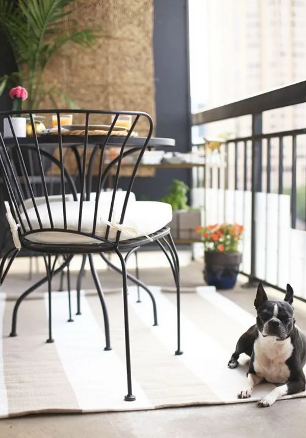 مزایای صندلی آلومینیومی برای بالکن یا تراس