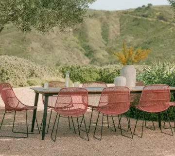 انتخاب میز و صندلی باغی